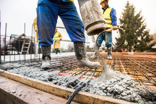 Best Custom Concrete Contractor  in Stockton, CA